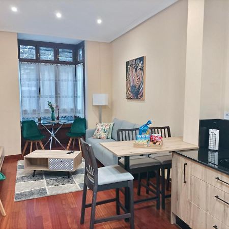 Brisas Del Mar Apartment Хихон Екстериор снимка