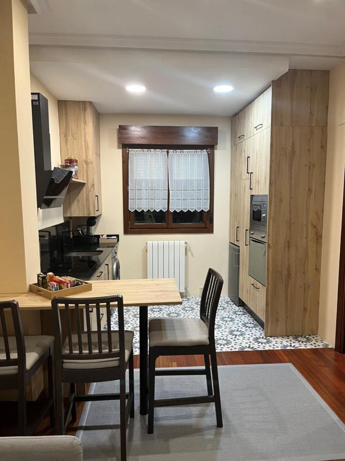 Brisas Del Mar Apartment Хихон Екстериор снимка
